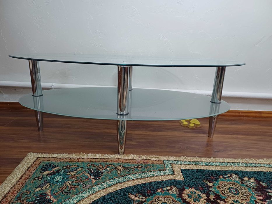 Стол журнальный стеклянный