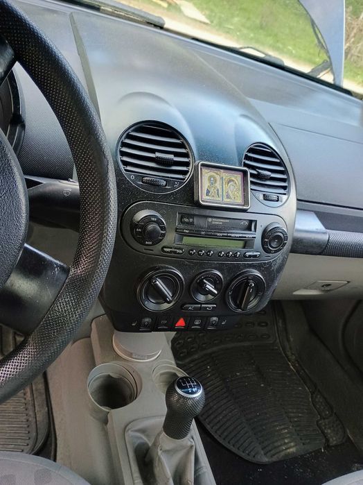 Продавам VW Beetle на части