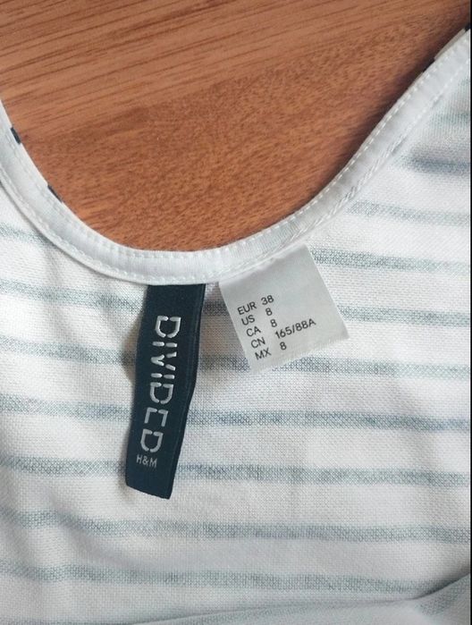 Rochie alba scurtă cu dungi