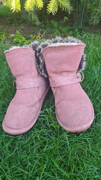 Ghete Bearpaw cu lana, 31