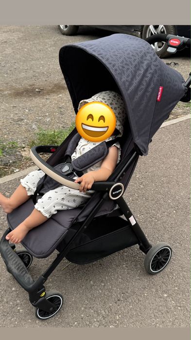 Продам прогулочную коляску