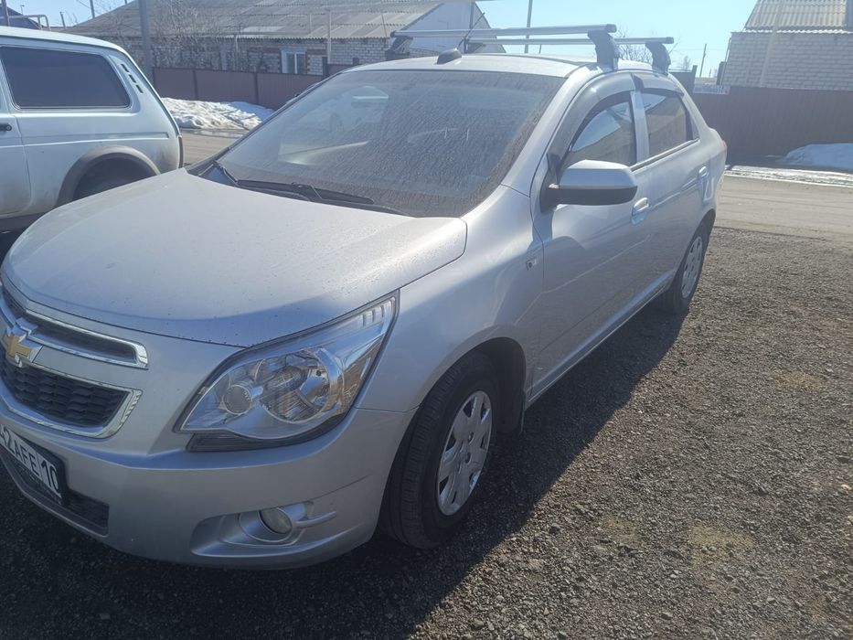 Продам Шевроле кобальт