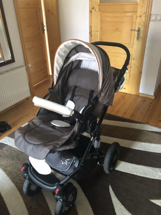 Детска количка две в едно