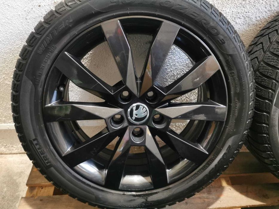 Jante Originale Skoda Octavia III . R 17 cu anvelope de iarna