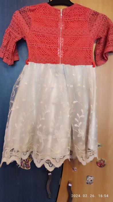 Rochie fetite alb cu rosu