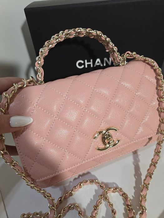 Налична чанта Chanel WOC розова