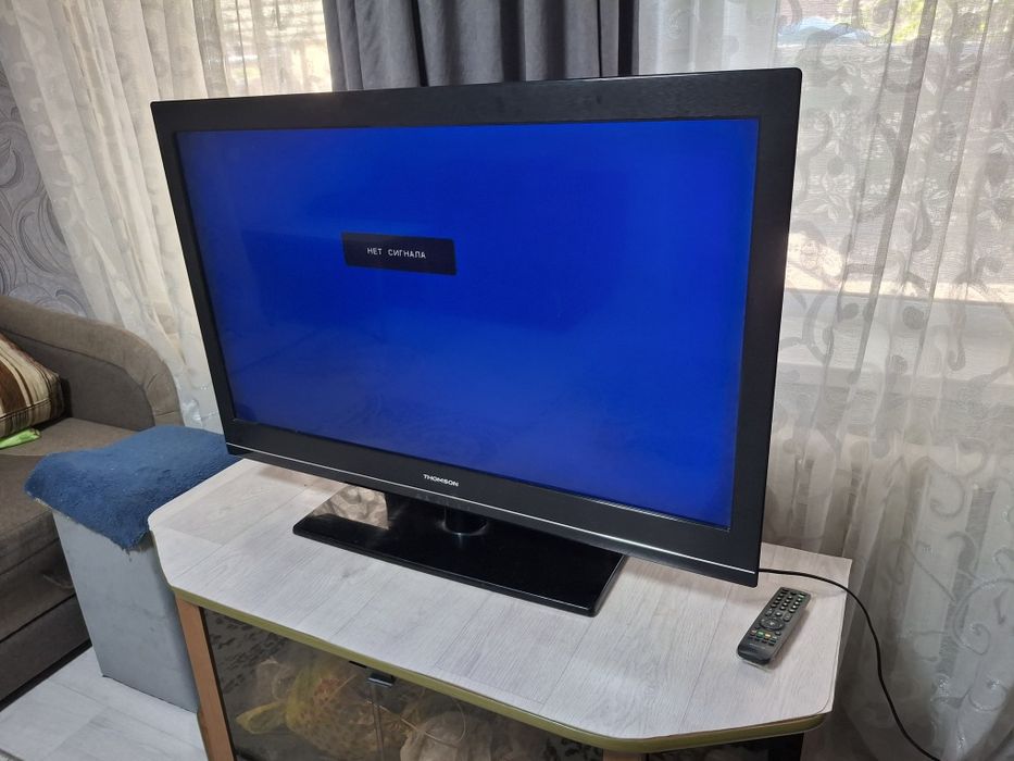 Телевизор LG 120х70