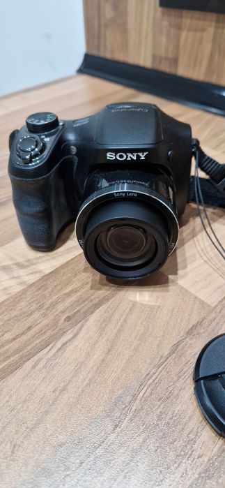 Sony cyber shot H200 + подаръци
