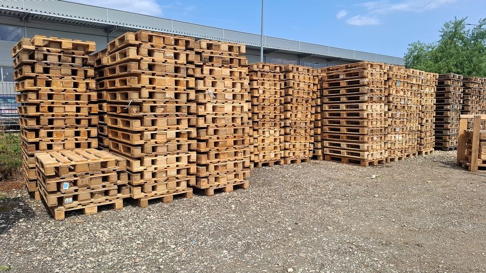 Vând paleți euro și non-euro