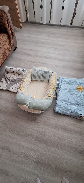 Vand scoica / scaun auto / landou / baby nest