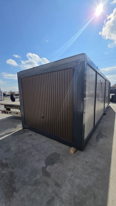 Vand containere modulare la comanda orce dimensiune.