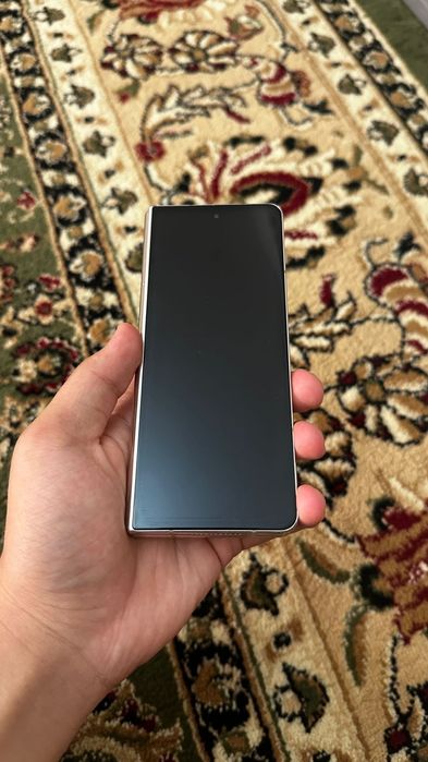 Samsung Z Fold 4
