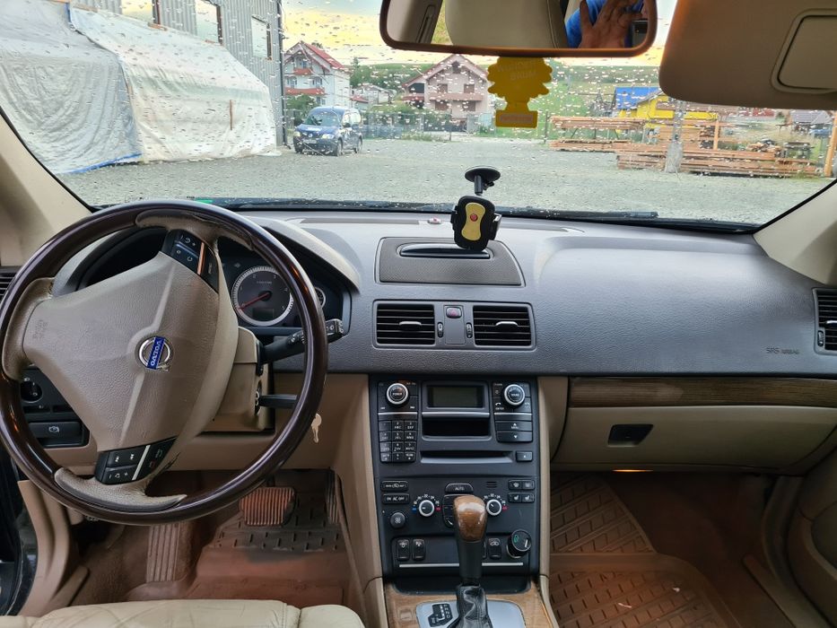 VOLVO XC90 2011 — imagine 5