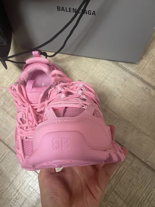 Balenciaga track roz