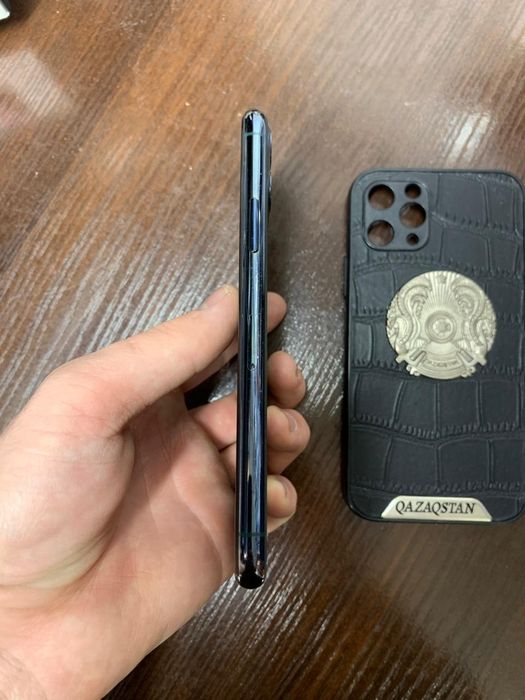 Айфон 11 про 256 в идеальном состоянии