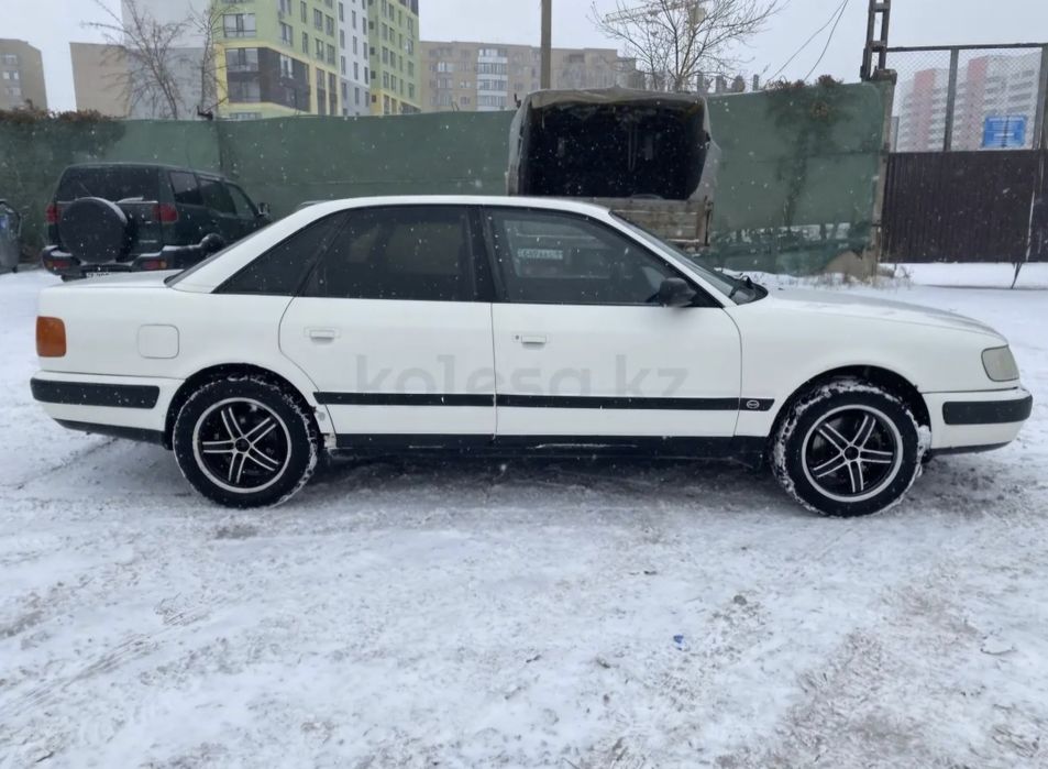 Продам Ауди 100 с4