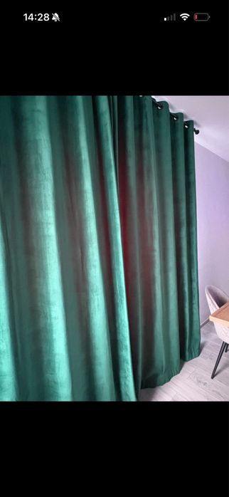 Draperie de Textura Groasa 90% Blackout Verde Calitate impecabilǎ