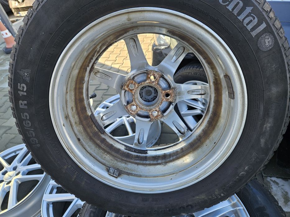 Джанти за форд с зимни гуми 15 цола
