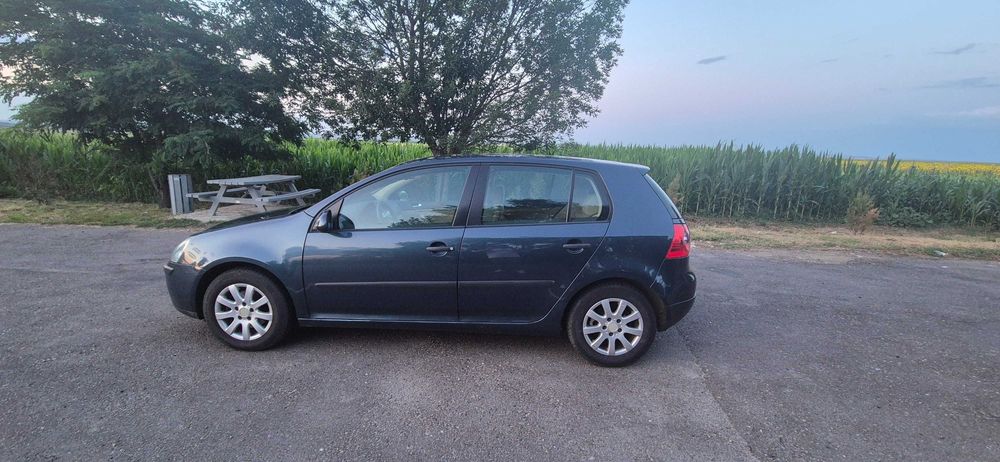 VOLKSWAGEN Golf 2005 — imagine 5