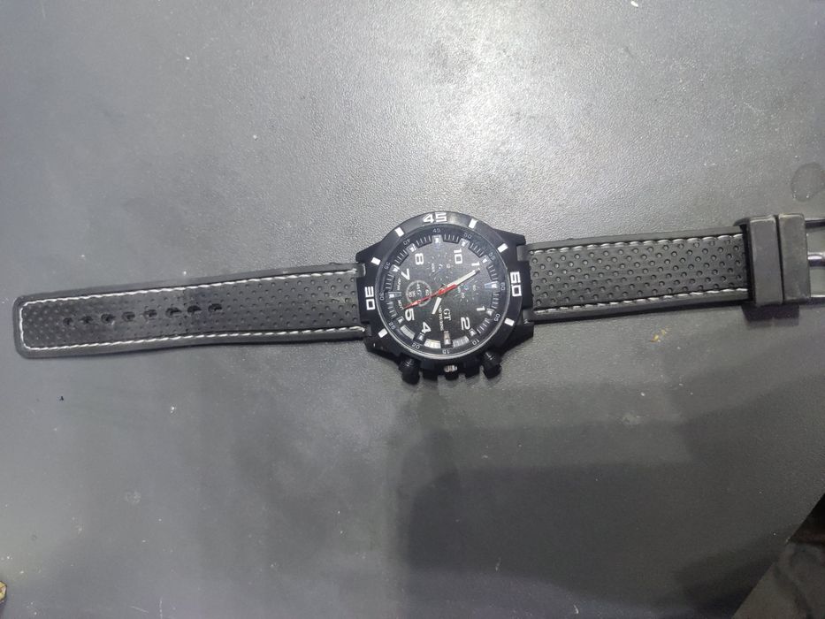 Новый, красивый чесы