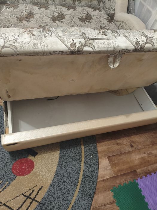 Продам два дивана по 12000