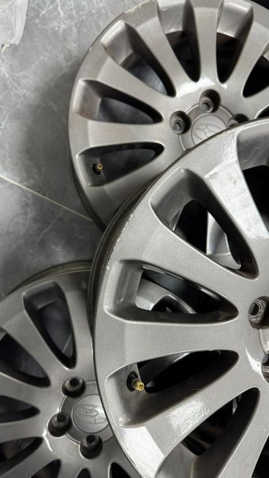 Продам диски R16 на subaru разболтовка 5*100