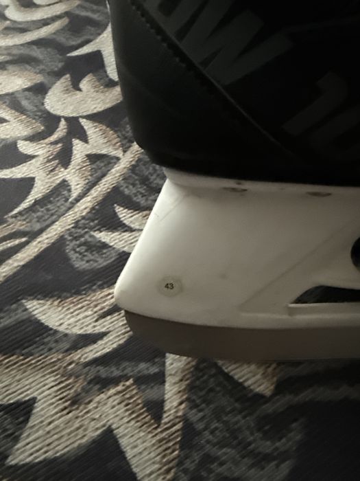 Продам Коньки мужские