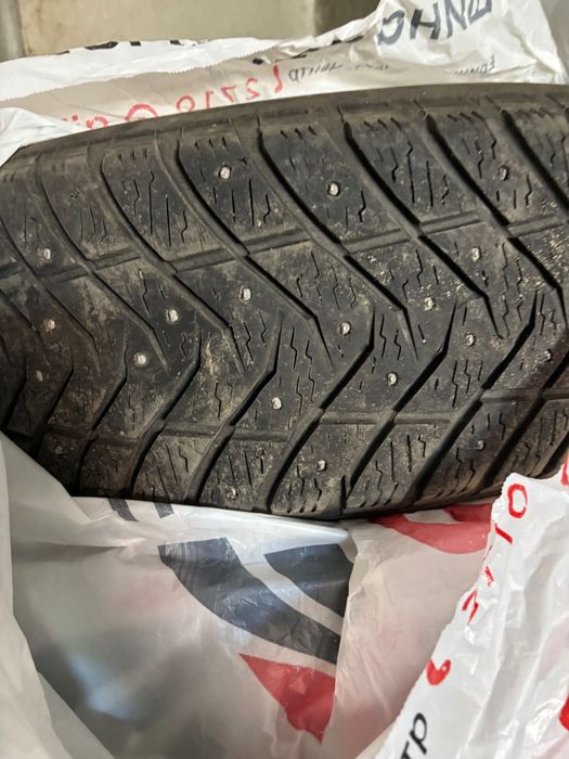 Продам зимние шины б/у