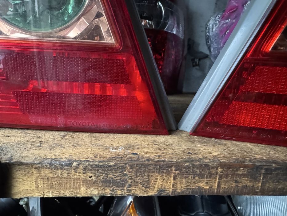 Задний фонарь королла