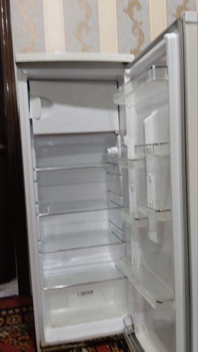 продаётся холодильник