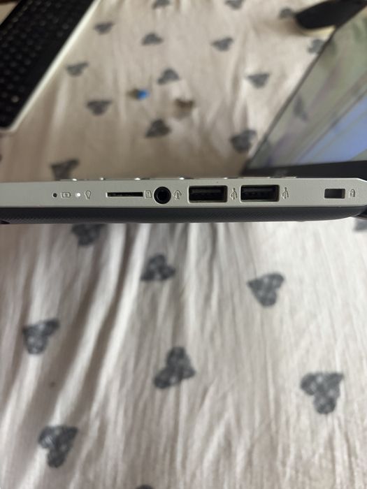 Vand Laptop Asus Vivobook X409FA