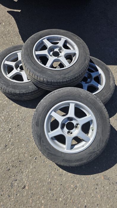 Донгелек титанымен