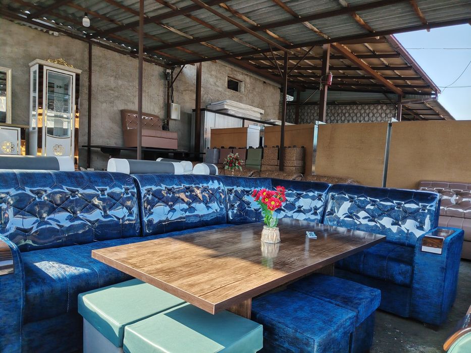 Мягкий мебель сотилади