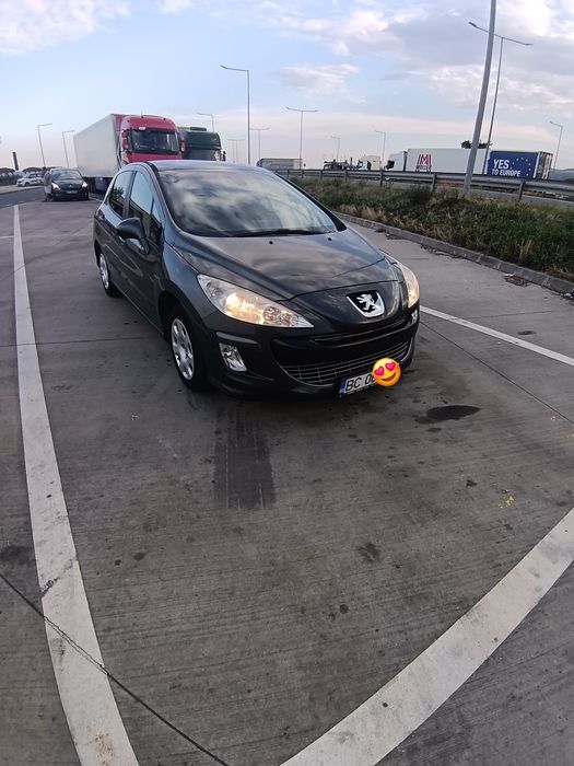 Vând Peugeot 308