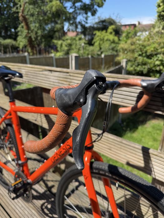 Genesis cad10 Gravel bike