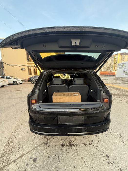 Sotuvda: Zeekr 9X Ultra — Premium 6-o‘rinli SUV