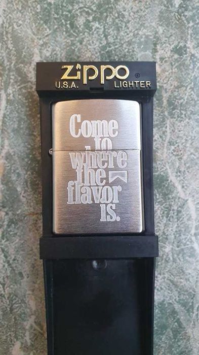 Запалка Zippo come to where the flavor is