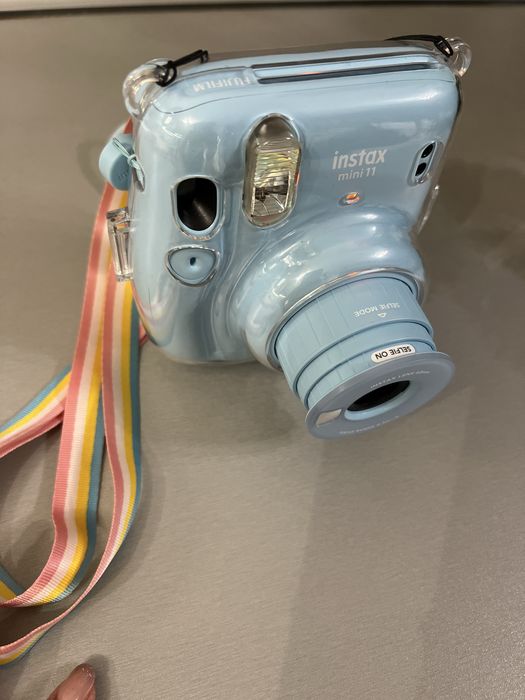 Instax mini 11  светло син