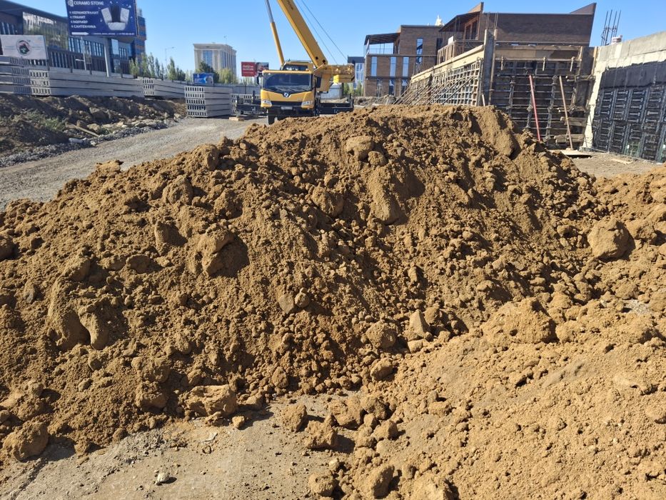 Доставка Грунт,пгс,песок,щебень