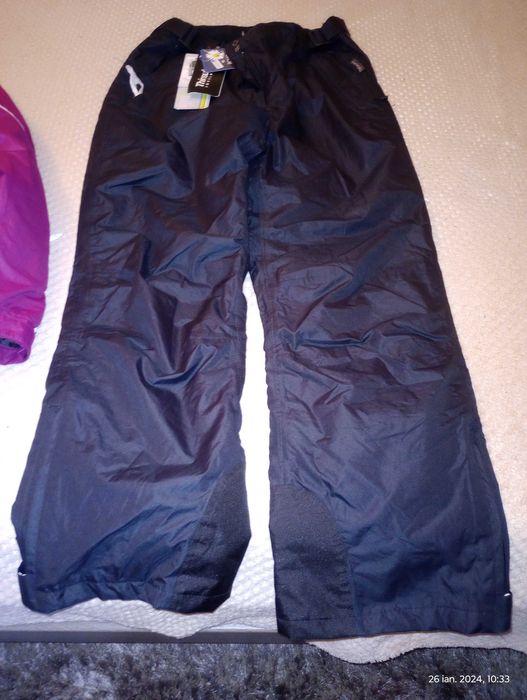 Costum pt schiat dama L