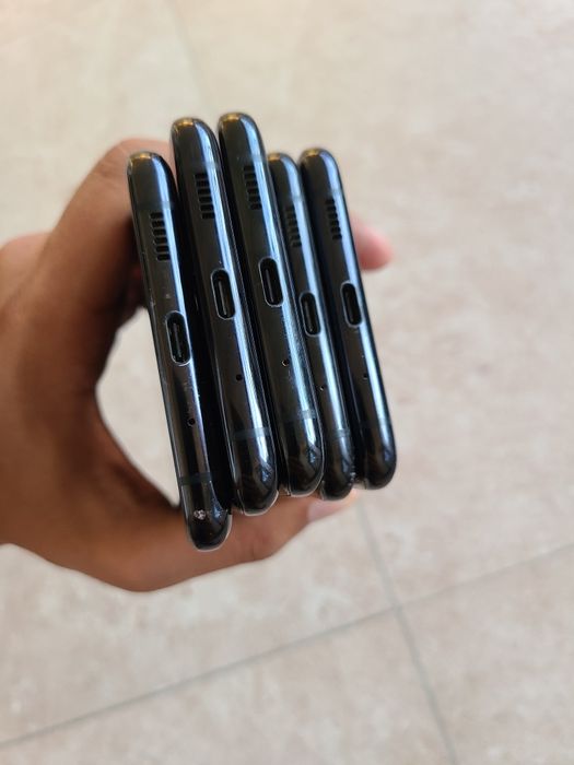 Samsung Galaxy S20 Ultra 5G. Snapdragon 865. OzU 12/256 GB. IME o'tkan