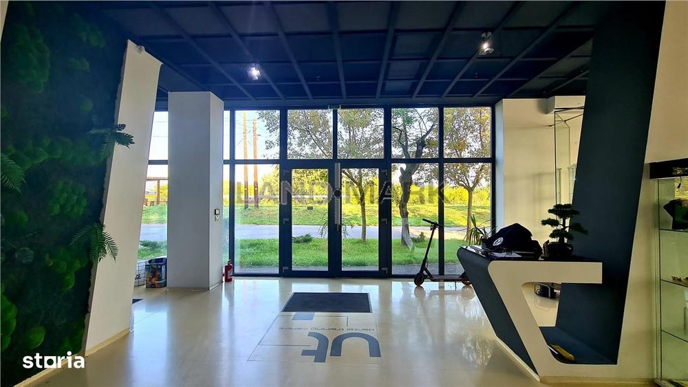 Cladire comerciala de vanzare, zona Iosefin
