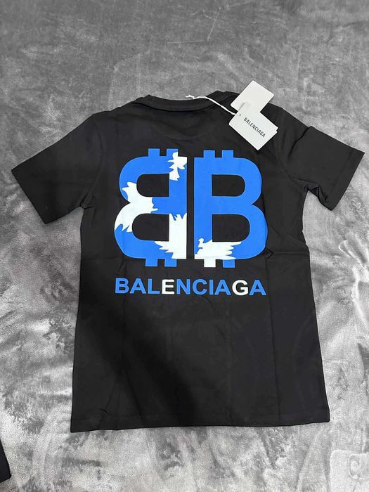 Мъжки тениски, различни размери