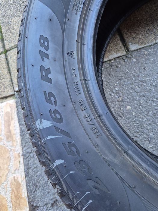 Vând cauciucuri 235/65/18 M+S set complet imp Germania