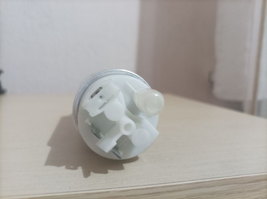 Продам бензонасос для дизельного двигателя