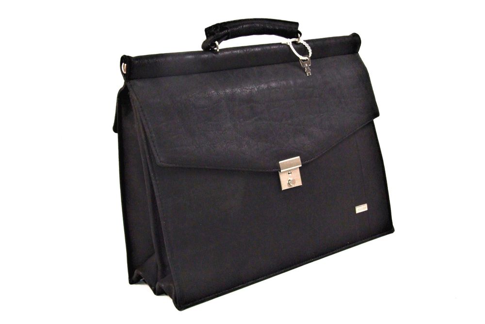 Servieta MANO cu cheie, generoasa (inclusiv pt. laptop), piele rezistenta, Made in Germany, NOUA