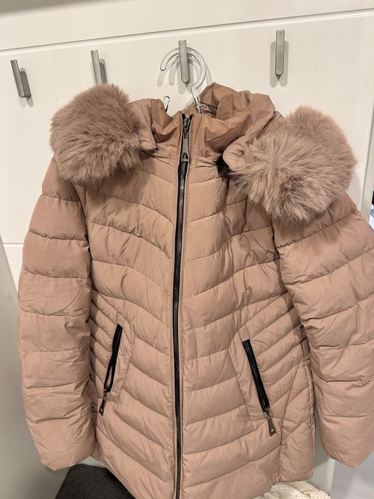 Дамско зимно яке