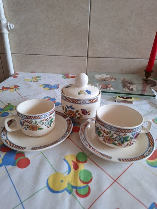 Servici cafea si ceai