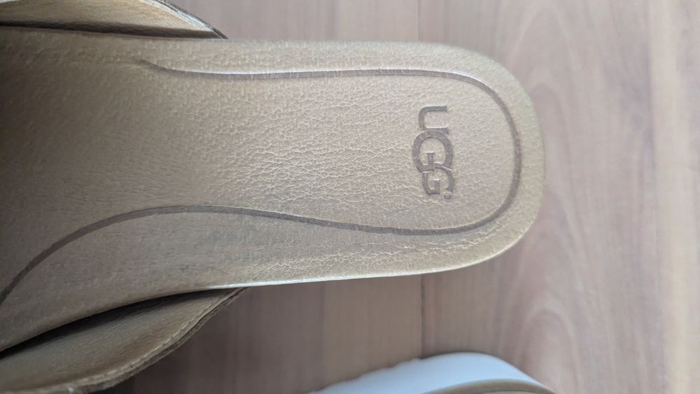 Дамски платформи UGG от естествена кожа