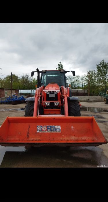 Vând KUBOTA M135 GX2  1700 ore funcționare